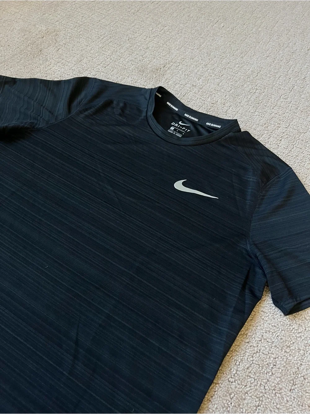 Nike Black Short-Sleeve Dri-FIT Athletic Running Tee